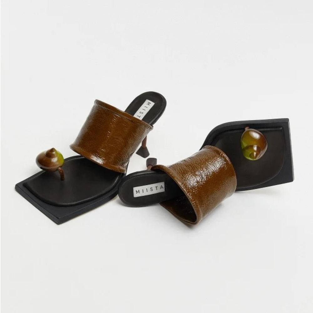 Miista shell heels. Mencia Brown Sandals
